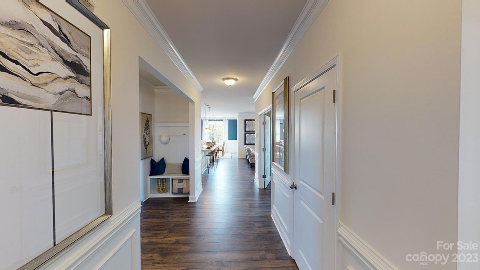 359 Fox Cove Rd, Hendersonville, NC 28792 - photo 1