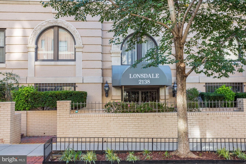 2138 California St NW unit 408, Washington, DC 20008 - photo 1