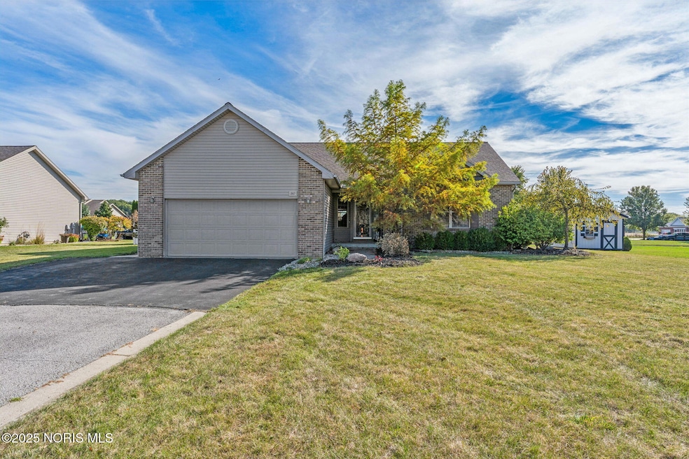 267 Sierra Ct, Findlay, OH 45840 - photo 1