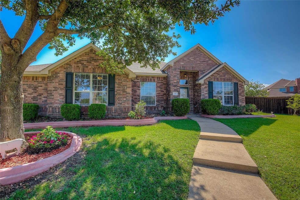 300 Da Vinci Ct, Wylie, TX 75098 - photo 1