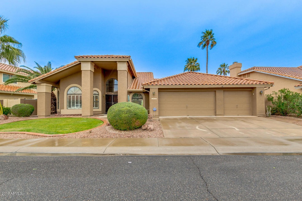 1020 W Iris Dr, Gilbert, AZ 85233 - photo 1