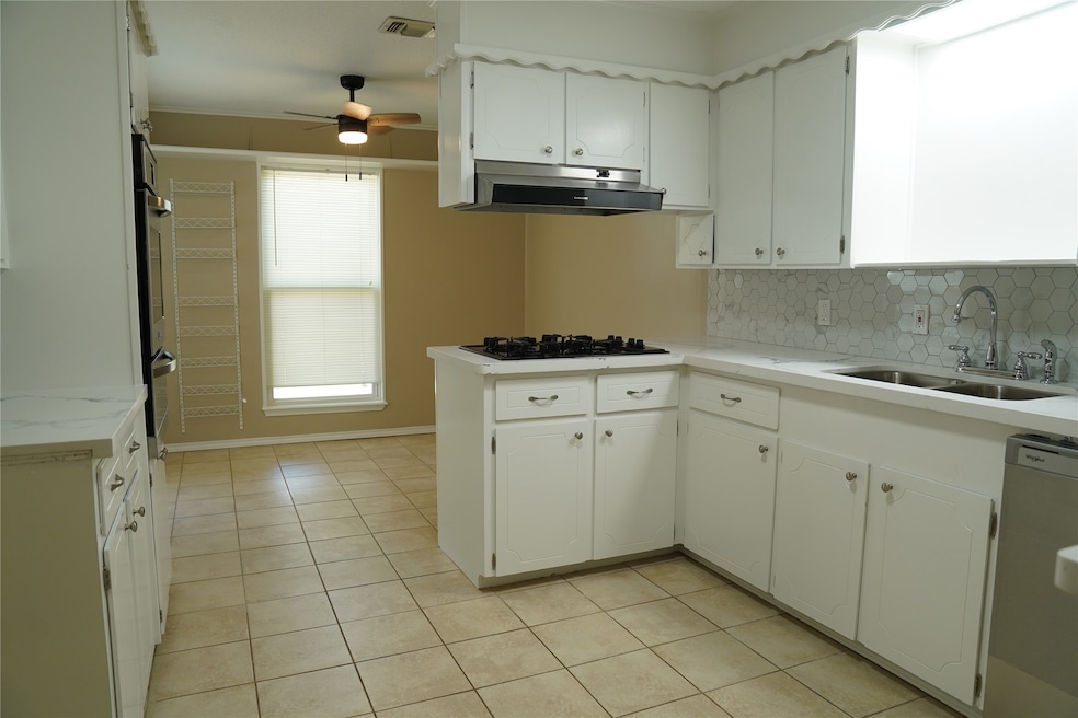 3240 County Road 155, Alvin, TX 77511 - photo 1