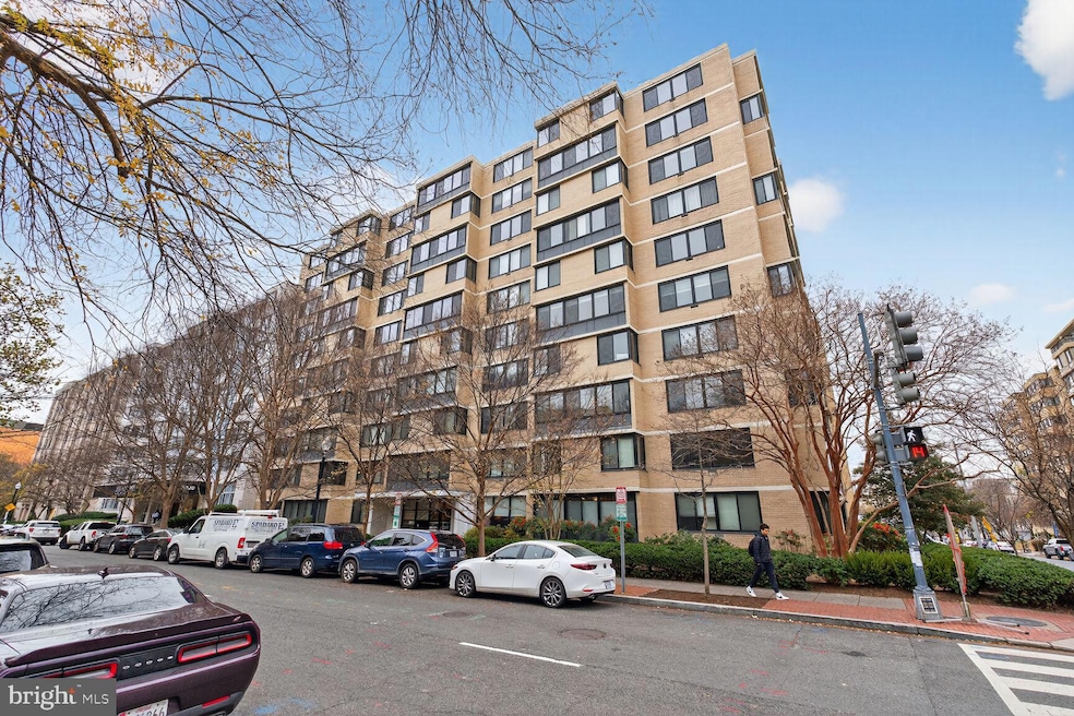 Letterman House unit 411, Washington, DC 20006 - photo 1