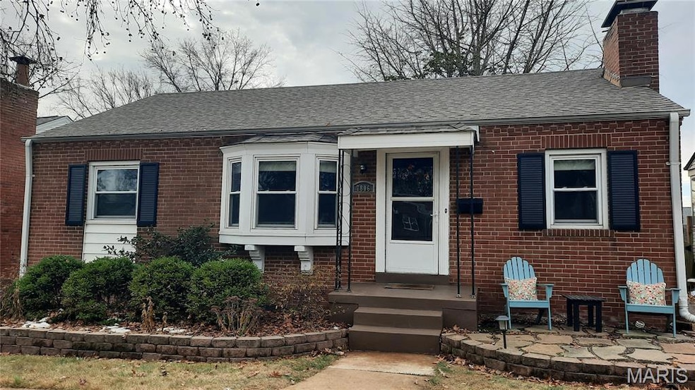 7806 Garden Ave, Saint Louis, MO 63119 - photo 1