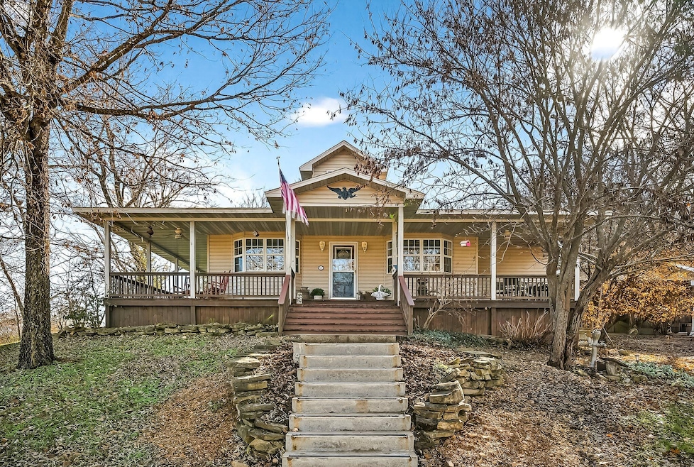 10235 E State Highway D, Rogersville, MO 65742 - photo 1