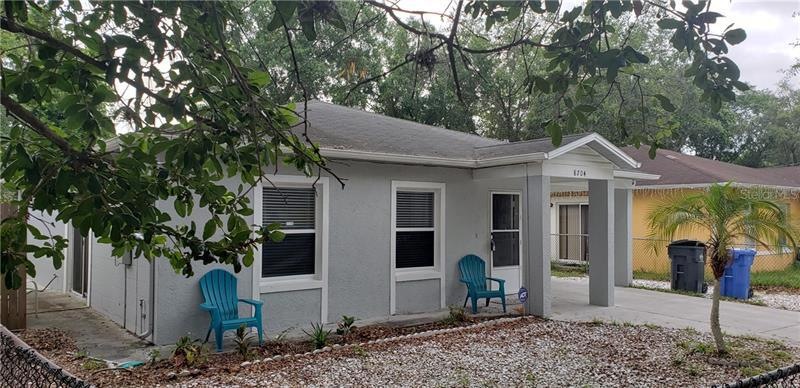 8704 Fish Lake Rd, Tampa, FL 33619 - photo 1