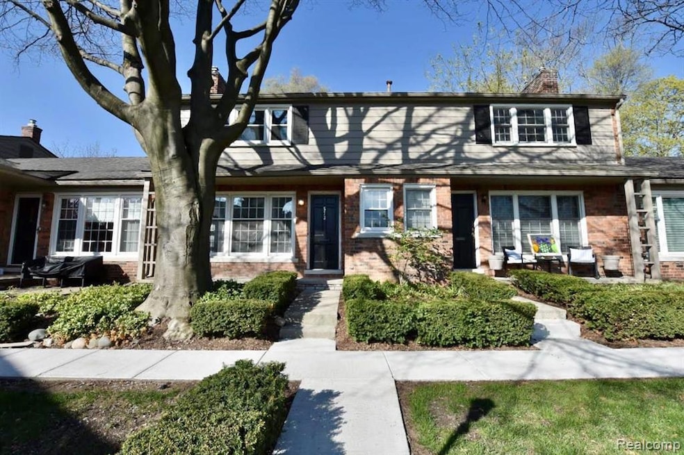 For Rent $3,200/month • Co-Listing Agent