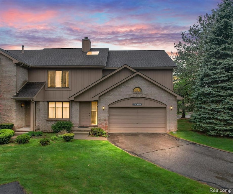Pending $308,000 • Co-Listing Agent