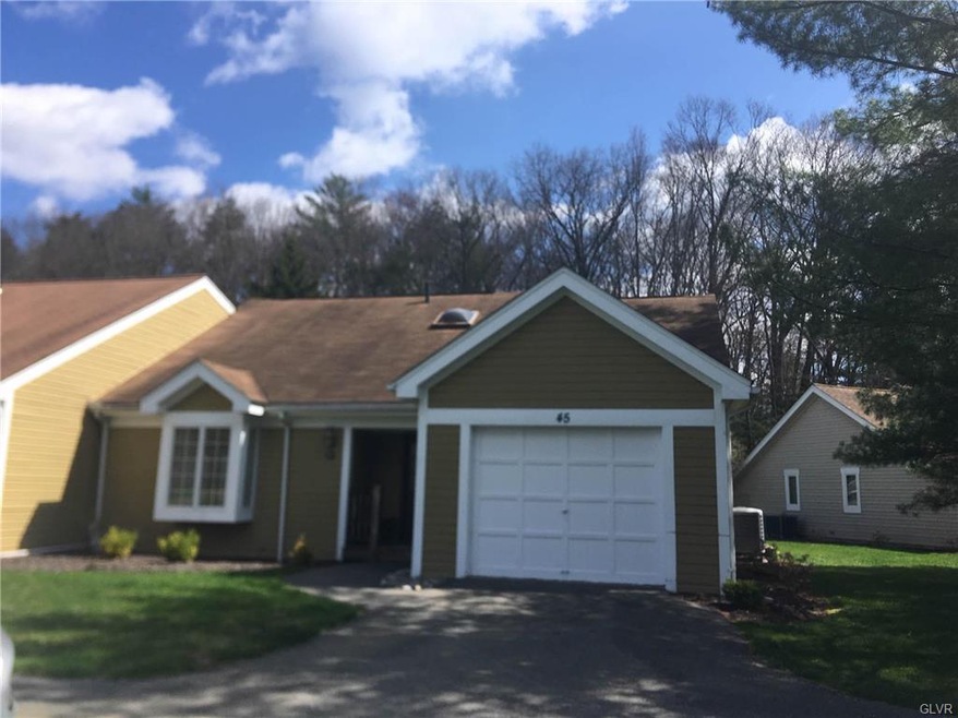 45 Dragonfly Cir, Stroudsburg, PA 18360 - photo 1