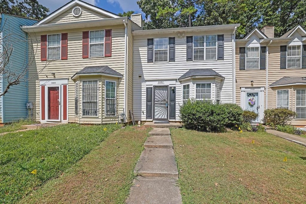 5582 Stonington Trace Pkwy, Stone Mountain, GA 30087 - photo 1