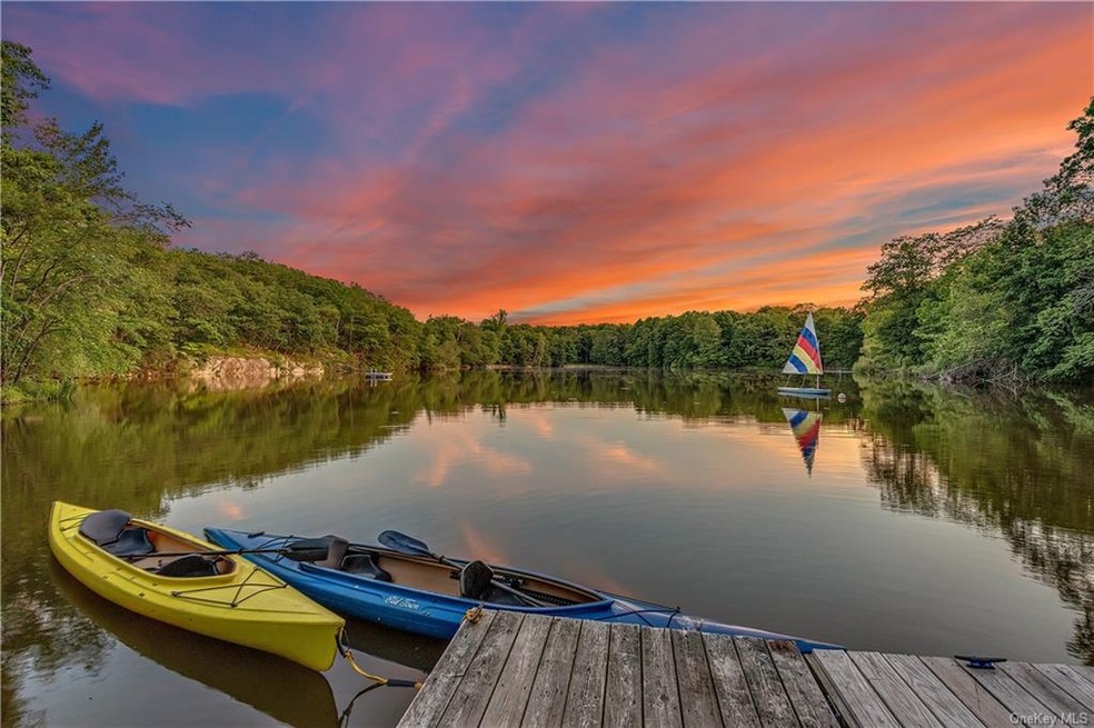 125 Lane Gate Rd, Cold Spring, NY 10516 - photo 1