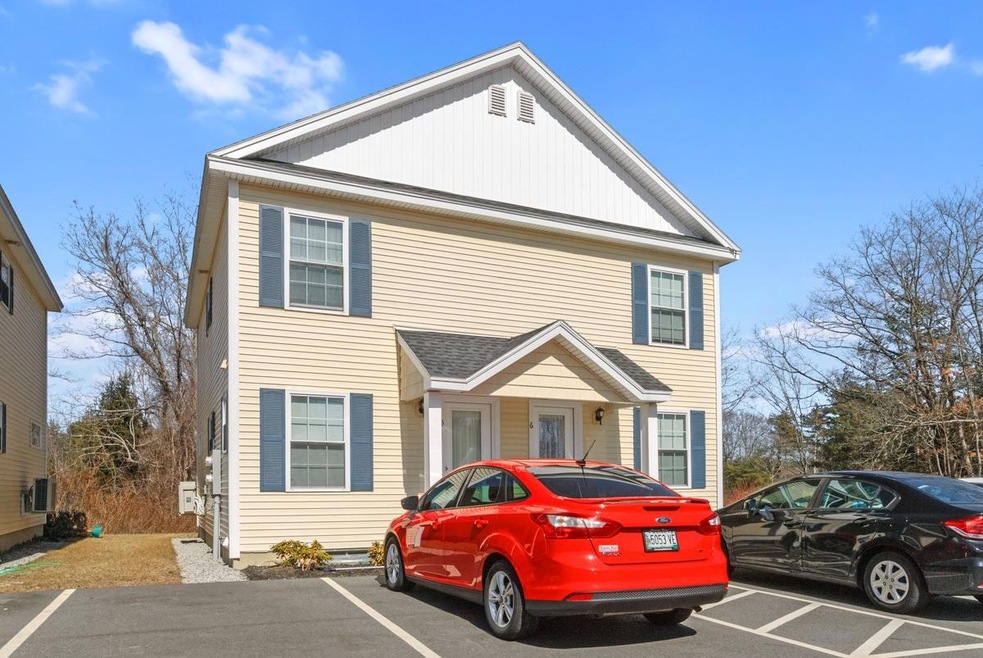 64 Ocean Park Rd unit 5, Saco, ME 04072 - photo 1