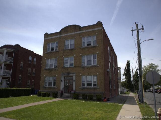 839 Wethersfield Ave, Hartford, CT 06114 - photo 1