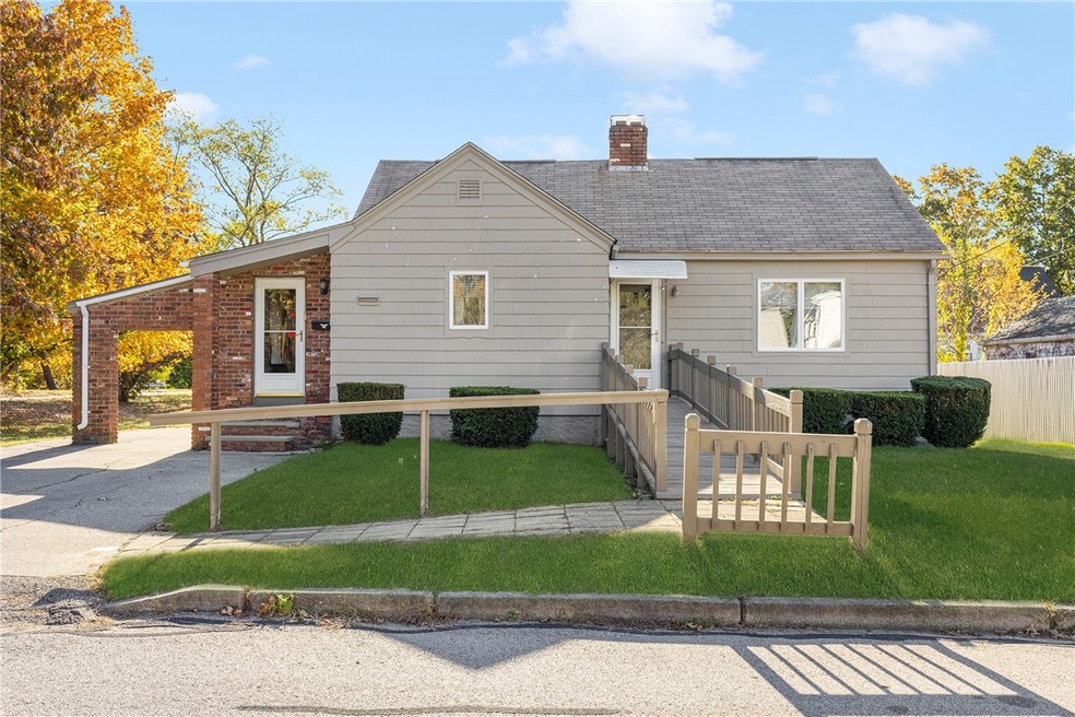 5 Forest Ave, West Warwick, RI 02893 - photo 1