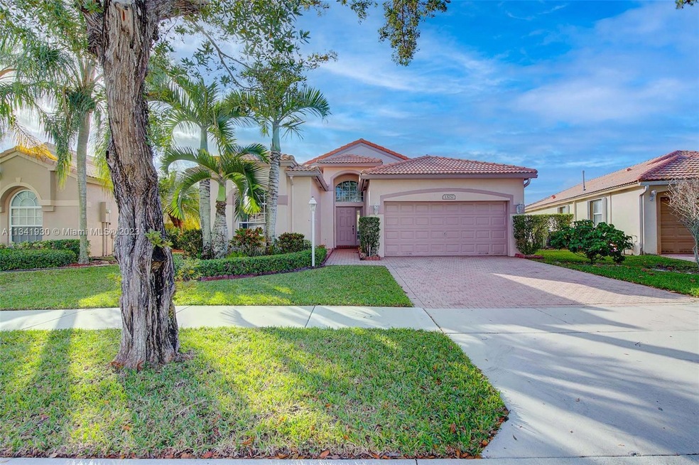 Sold $685,000 • Co-Listing Agent