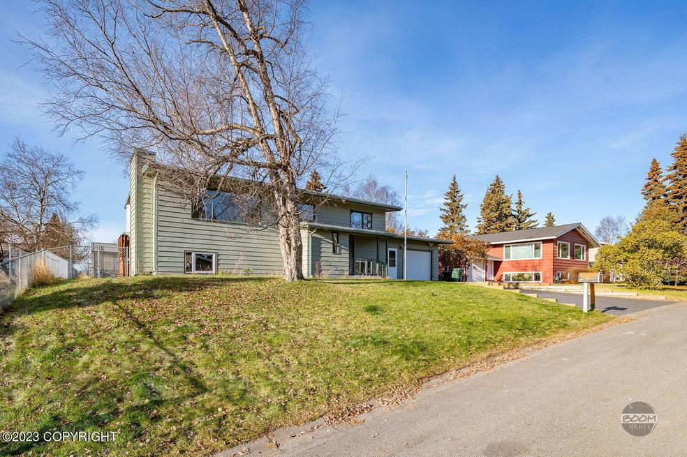 4822 Pavalof St, Anchorage, AK 99507 - photo 1