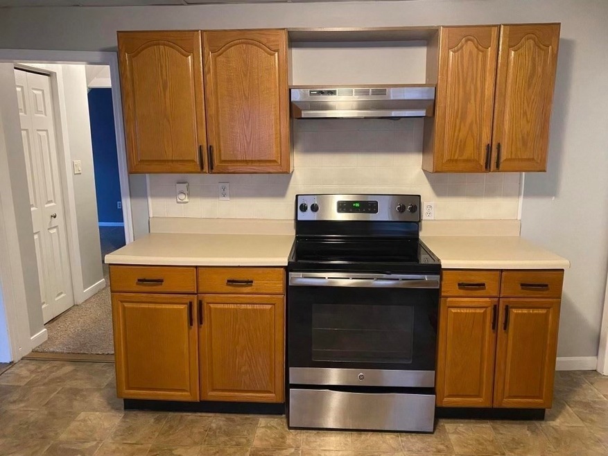 10 Dean Ave unit 1, Taunton, MA 02780 - photo 1