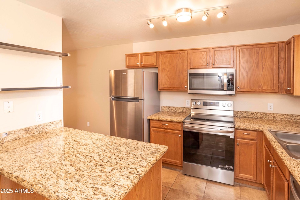 455 S Mesa Dr unit 104, Mesa, AZ 85210 - photo 1