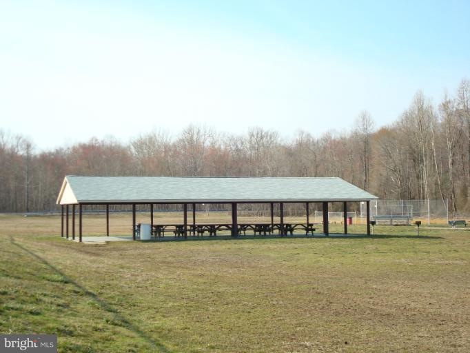 26572 Yowaiski Mill Rd, Mechanicsville, MD 20659 - photo 1