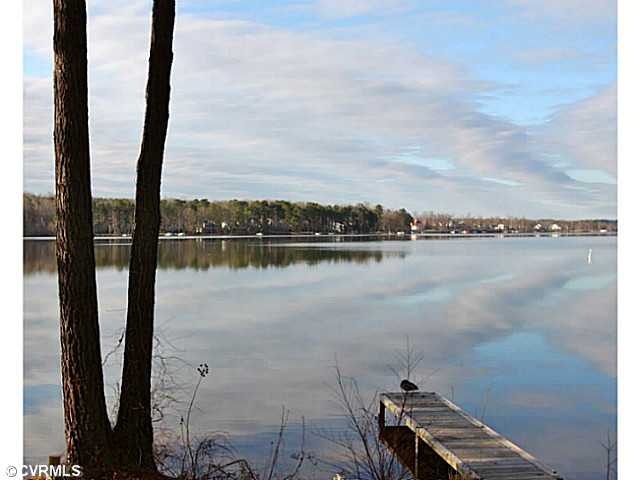 Exterior Front - View in the morning.