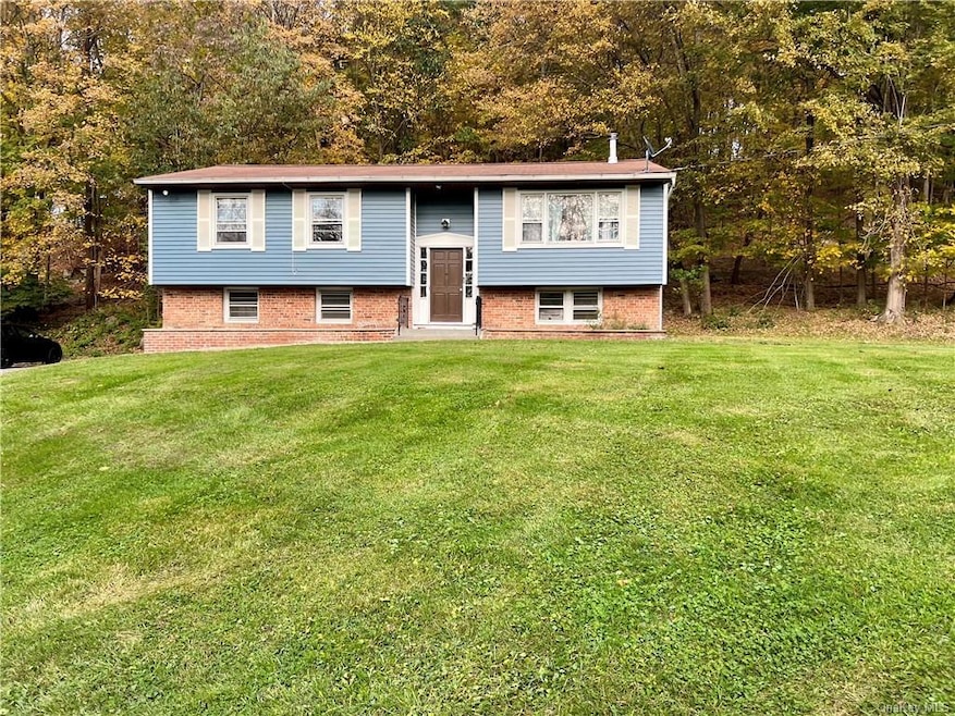 276 Richardsville Rd, Carmel, NY 10512 - photo 1