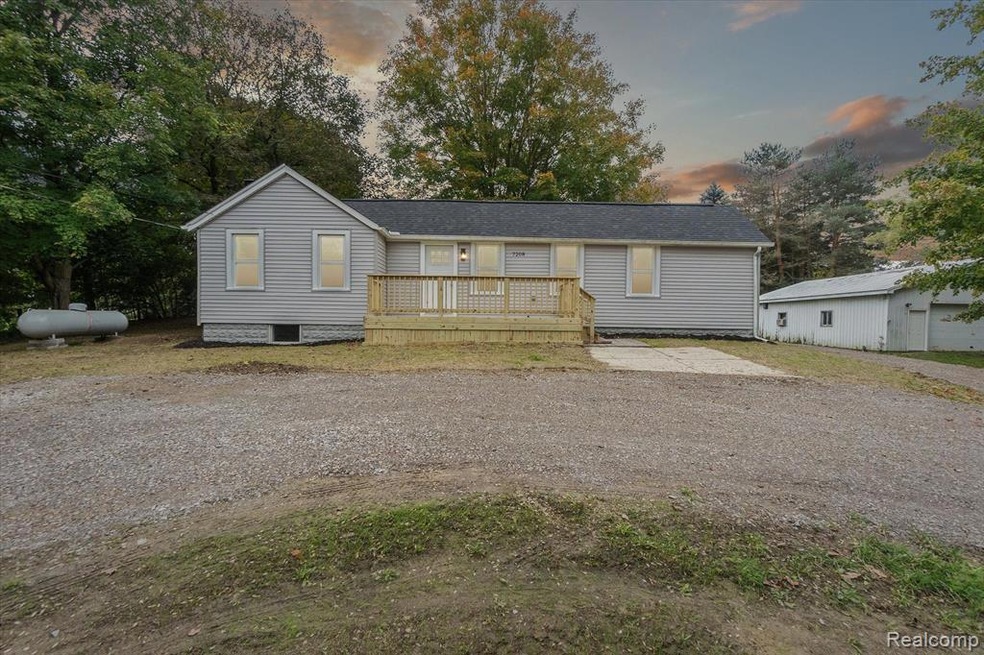 7208 E Frances Rd, Mount Morris, MI 48458 - photo 1