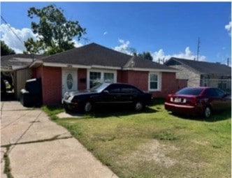 3147 Golfcrest Blvd, Houston, TX 77087 - photo 1