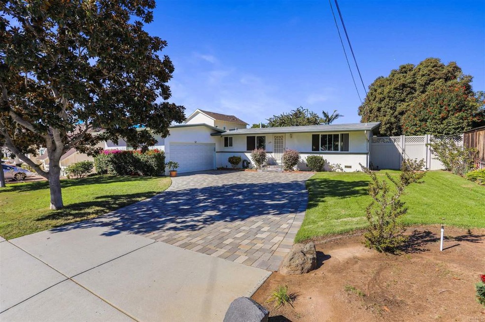 1950 Magnolia Ave, Carlsbad, CA 92008 - photo 1