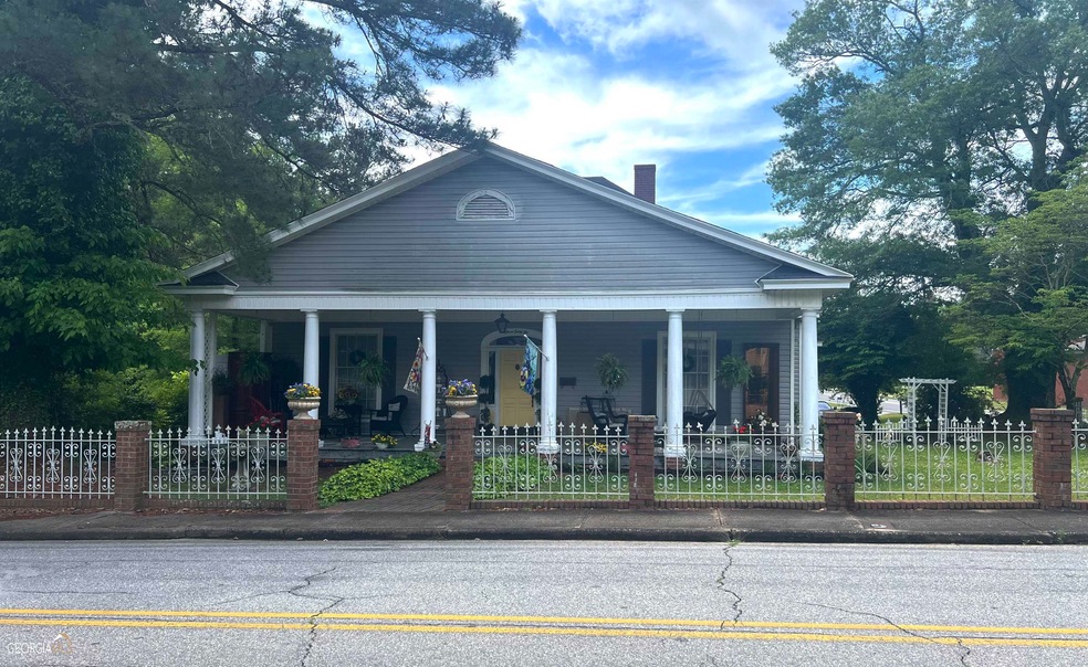 362 E Church St, Elberton, GA 30635 - photo 1