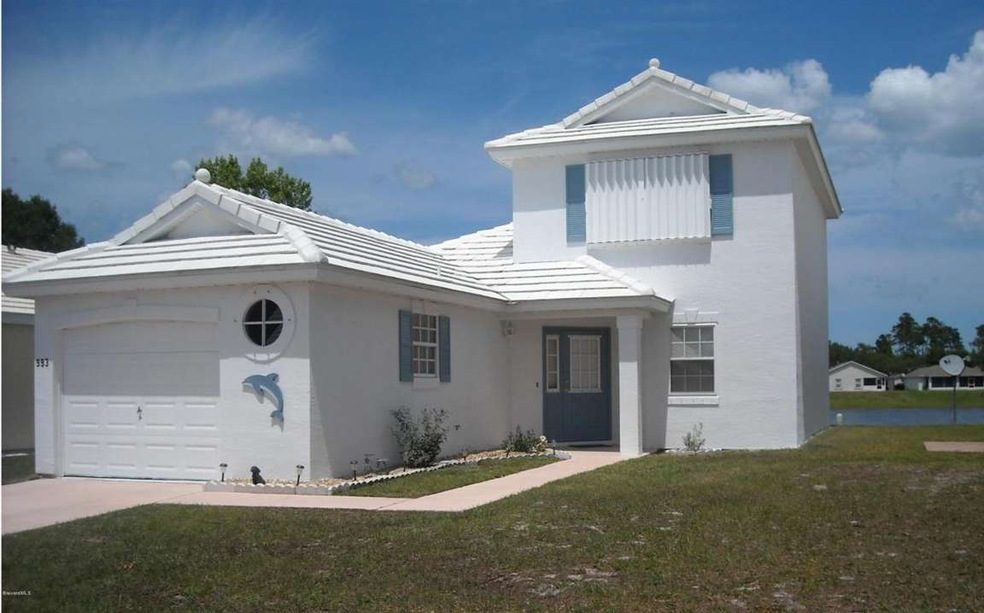 993 Wateroak Dr