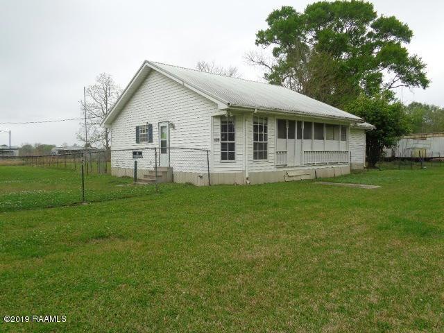 100 Olivier Ln