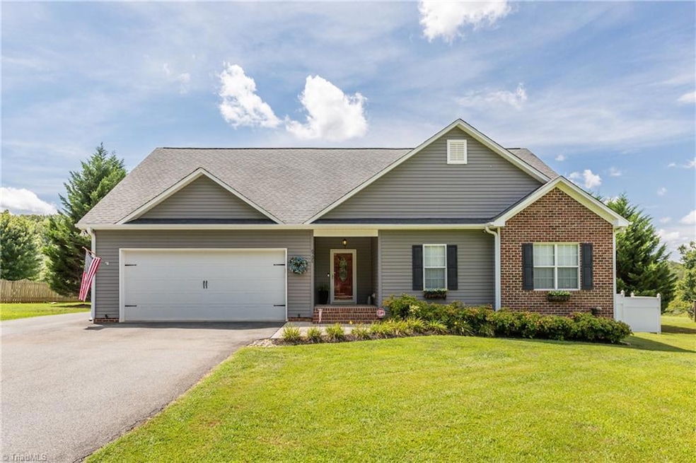 Sold $385,000 • Co-Listing Agent