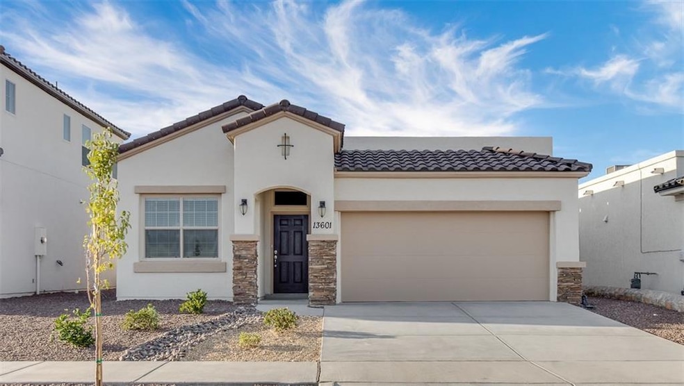 1088 Gunnerside St, El Paso, TX 79928 - photo 1