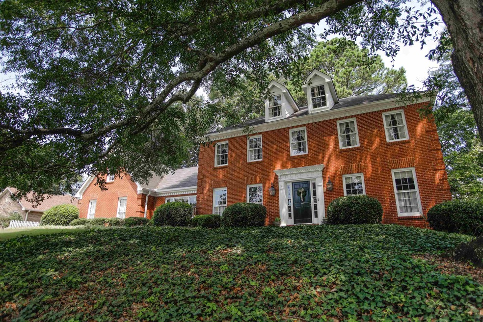 3789 Wentworth Ln SW, Lilburn, GA 30047 - photo 1