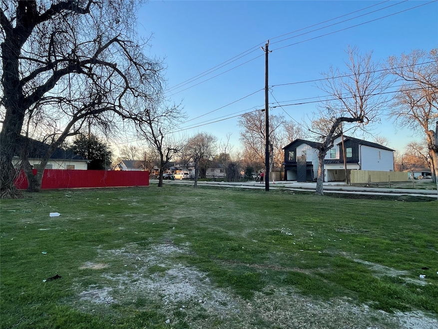 i Cohn St, Houston, TX 77091 - photo 1