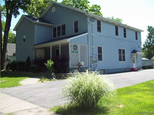393 E Stenzil St, North Tonawanda, NY 14120 - photo 1