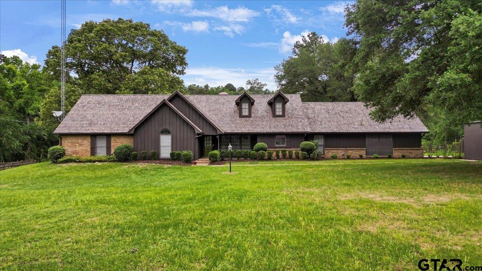 For Sale $745,000 • Co-Listing Agent