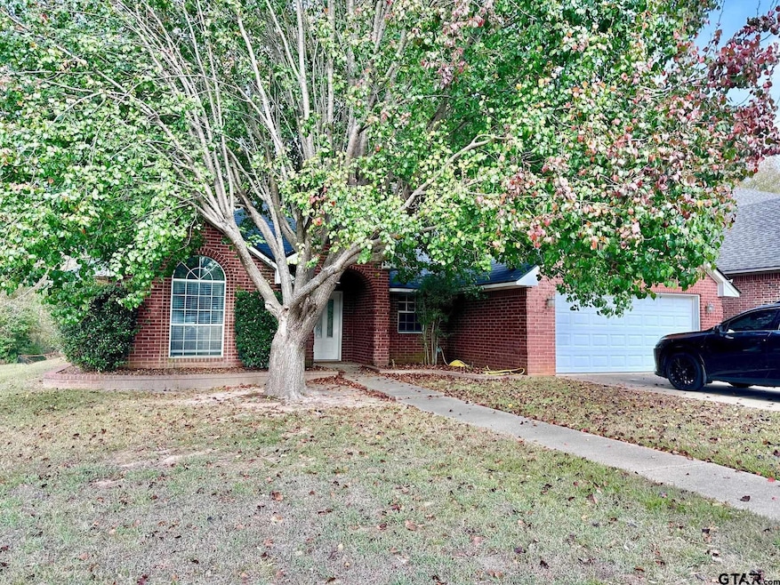 4031 Stonebrook Ln, Tyler, TX 75707 - photo 1