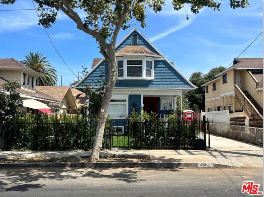 1383 W 23rd St unit 1381, Los Angeles, CA 90007 - photo 1