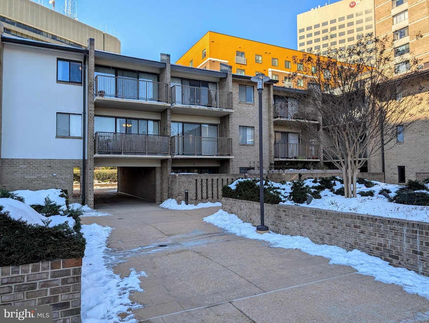 Sold $152,440 • Co-Listing Agent