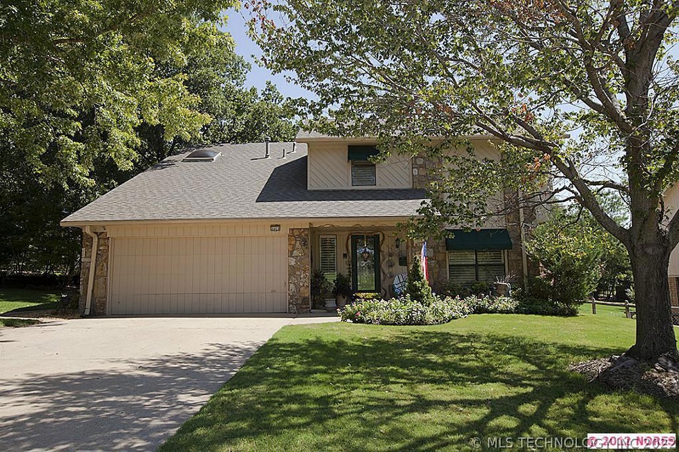 Indian Springs Manor home facing unobstructed view