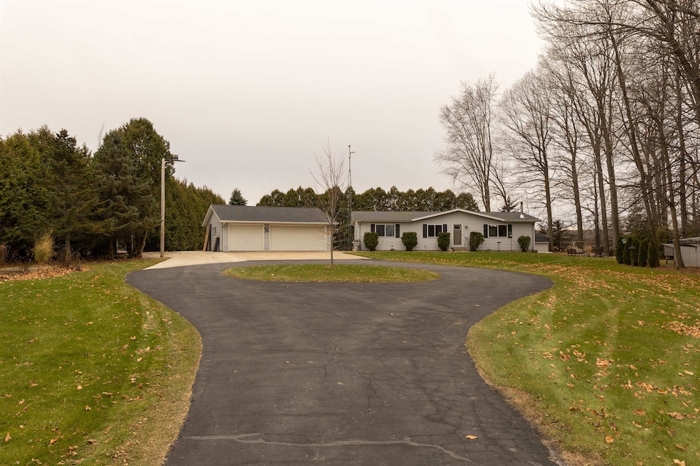 7501 County Road K, Whitelaw, WI 54247 MLS 50284537