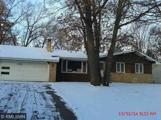 9764 Zilla St NW, Coon Rapids, MN 55433 - photo 1
