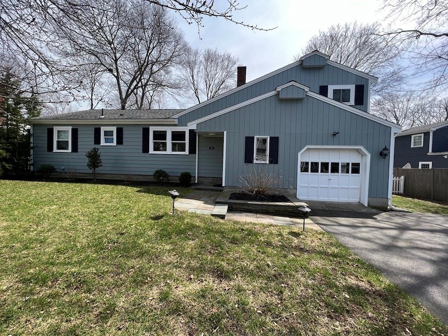 36 Marshall Rd, Wellesley, MA 02482 - photo 1