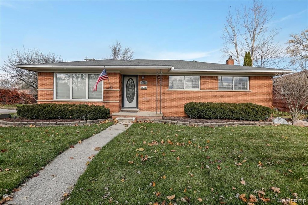 1-print-28746 Jacquelyn Drive0037.jpg