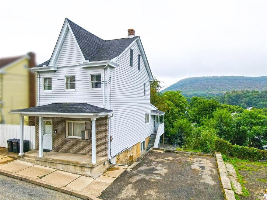 216 Brown St, Tamaqua, PA 18252 - photo 1