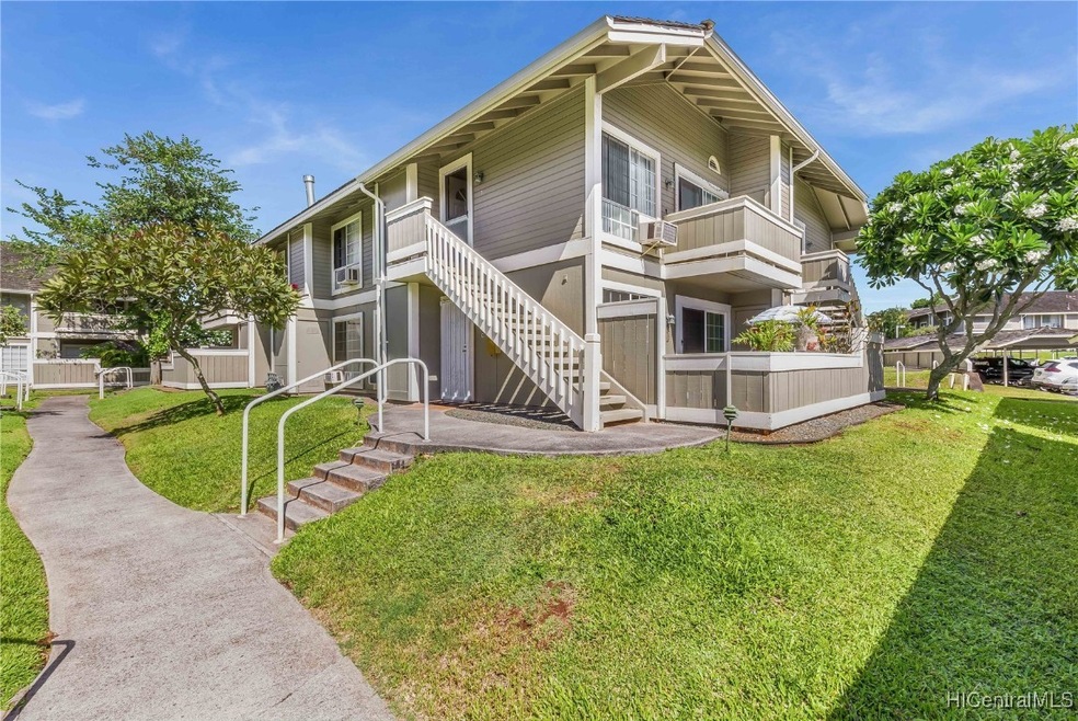 Royal Palm @ Waipio ground floor corner unit with