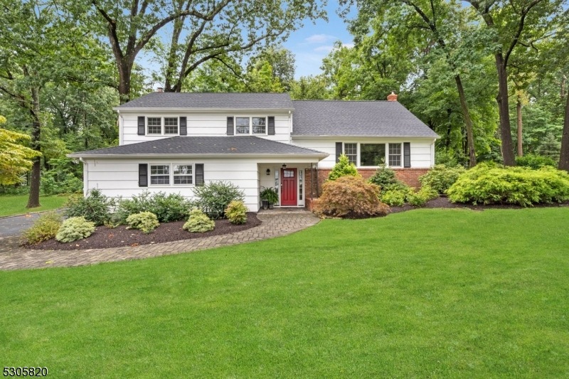 93 Penwood Rd, Basking Ridge, NJ 07920 - photo 1