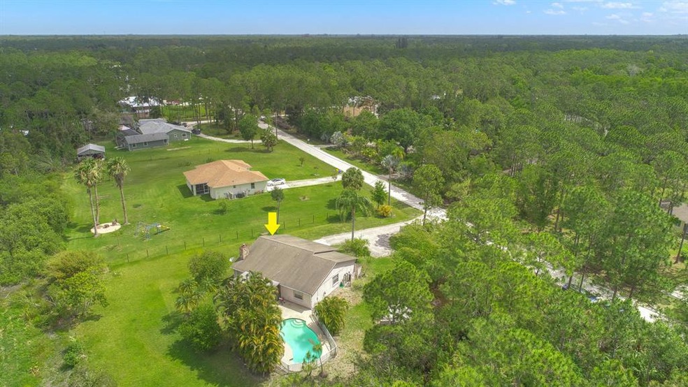 Pool side aerial