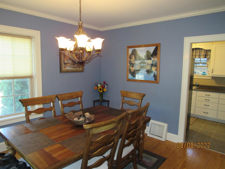 612 18th Ave, Menominee, MI 49858 - photo 1